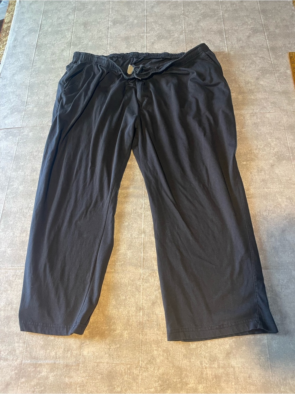 Active USA Men's Black Drawstring Jogger Pants